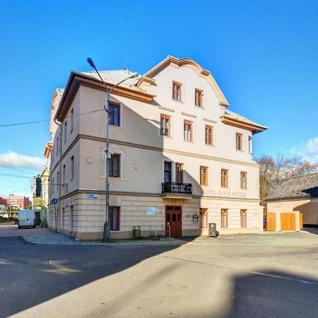 Hotel Hvezda Bruntál 外观 照片
